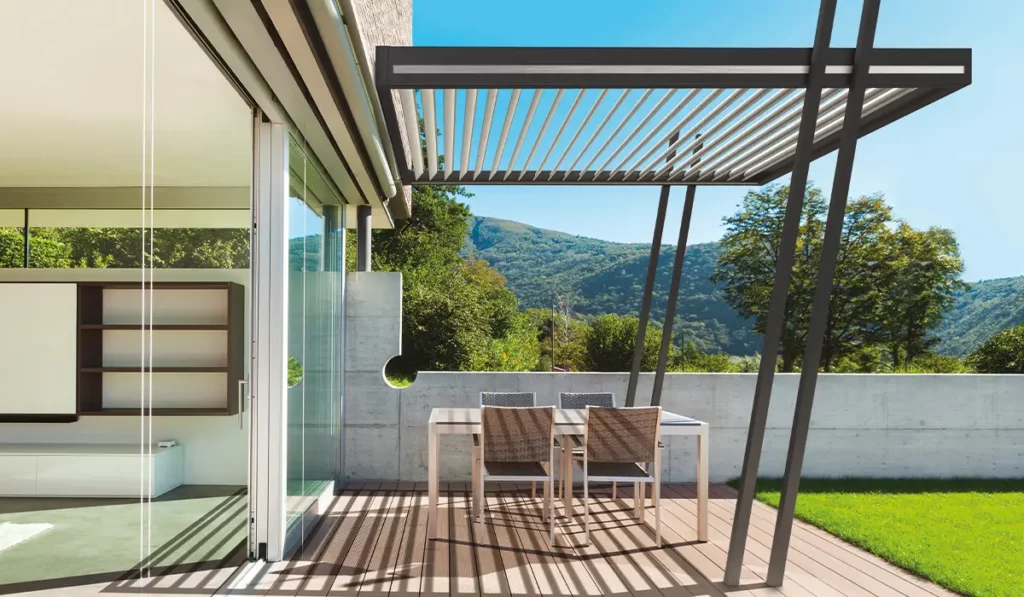Pergolas bioclimatiques sur mesure à lames orientables